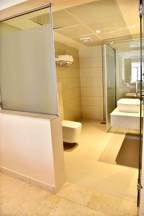 Be Inn Hotel Seeb Exterior photo