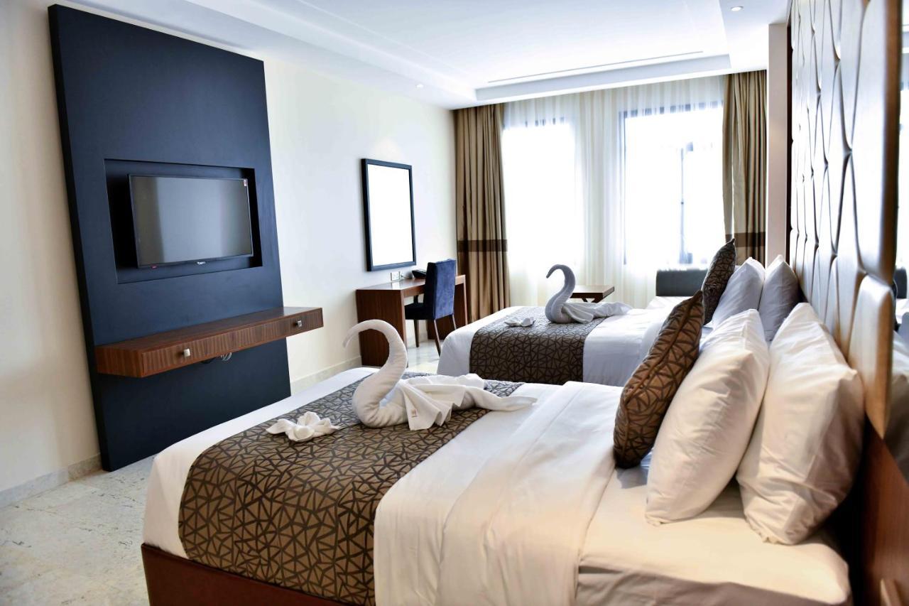 Be Inn Hotel Seeb Exterior photo